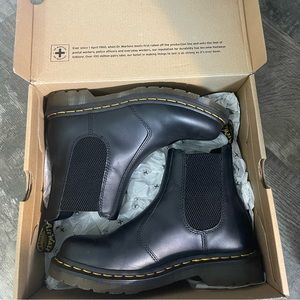 Womens dr. Martens worn once brand new with box